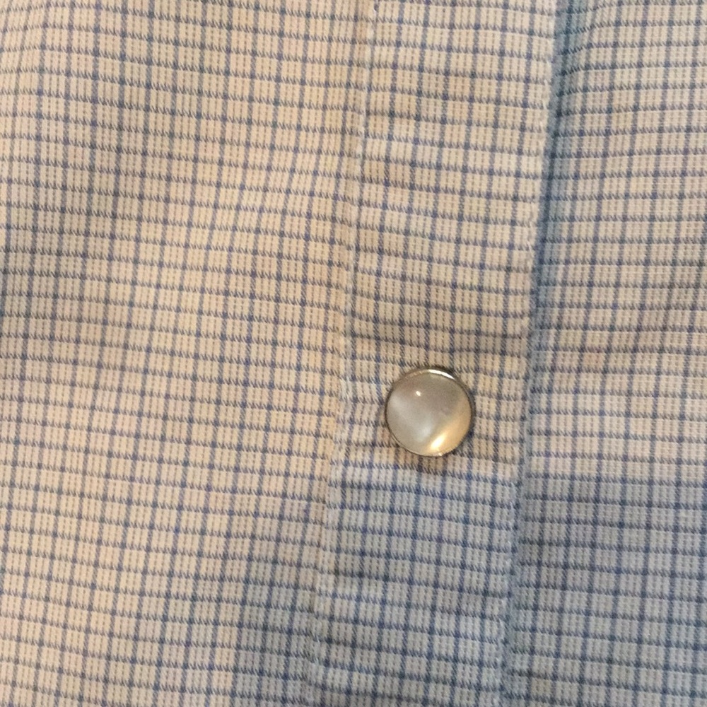 Blue plaid GAP button down - Picture 3 of 4